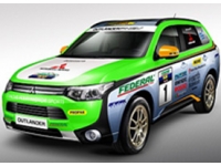 Mitsubishi Outlander PHEV  стартует в Asian Cross Country Rally 2014